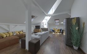 Aneri Apartment Old Town