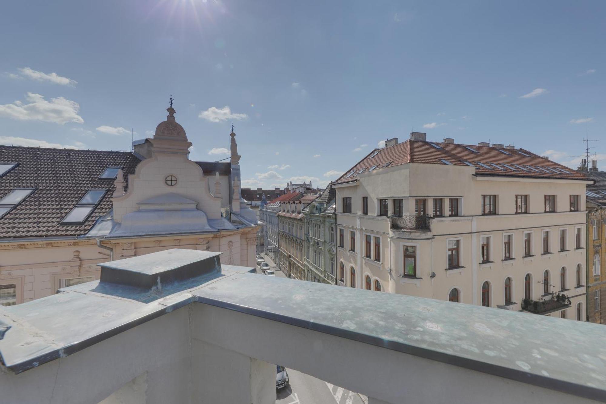 Aneri Apartment Old Town Bratysława Zewnętrze zdjęcie