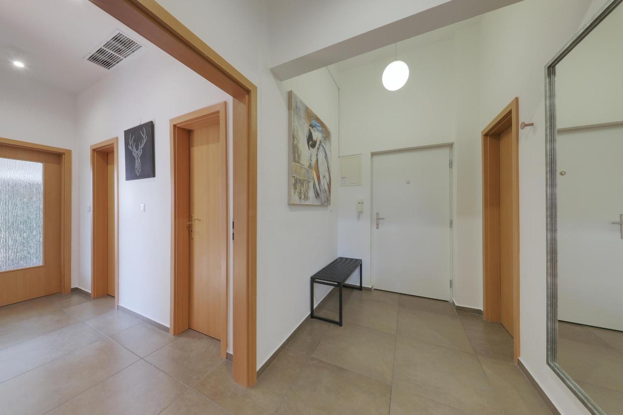 Aneri Apartment Old Town Bratysława Zewnętrze zdjęcie