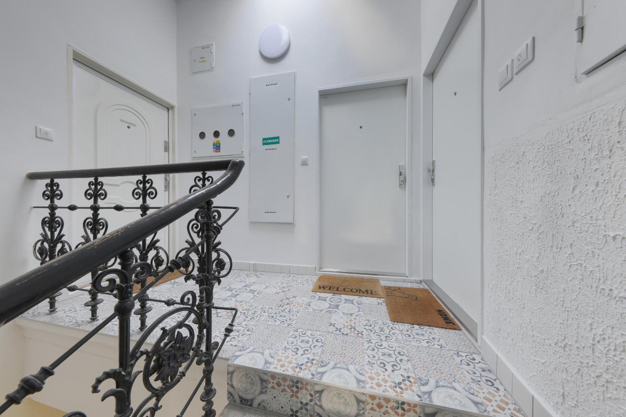 Aneri Apartment Old Town Bratysława Zewnętrze zdjęcie