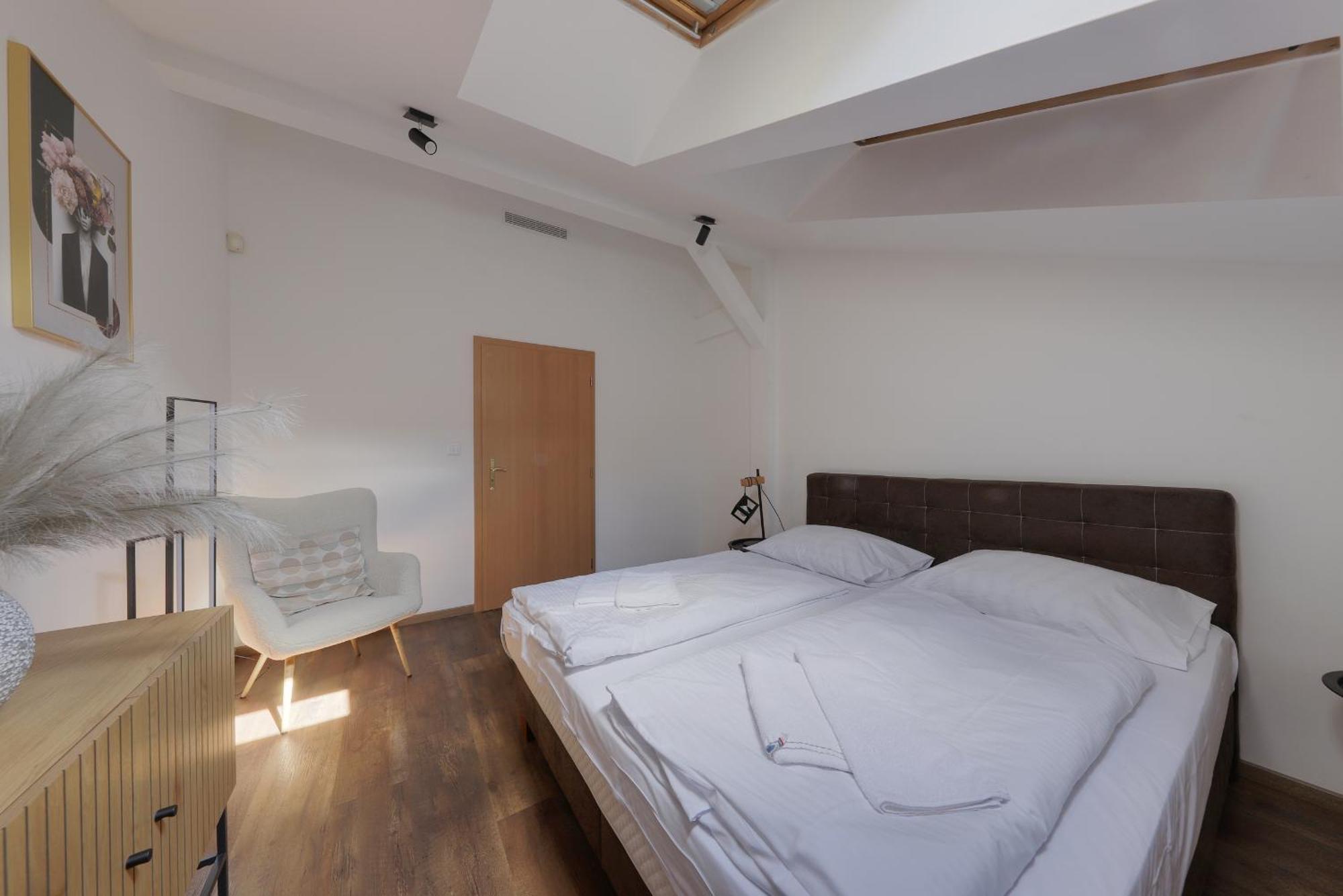 Aneri Apartment Old Town Bratysława Zewnętrze zdjęcie